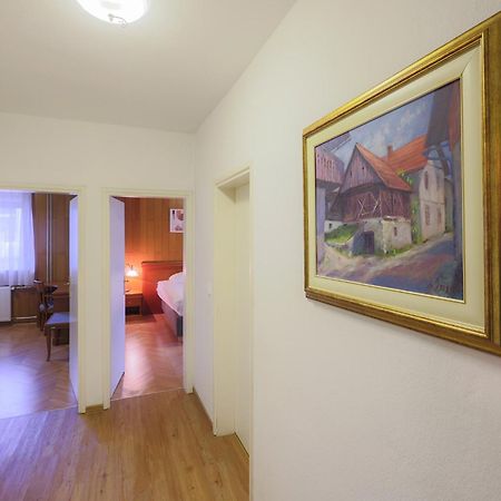 Papas Apartment Lesce  Exterior foto