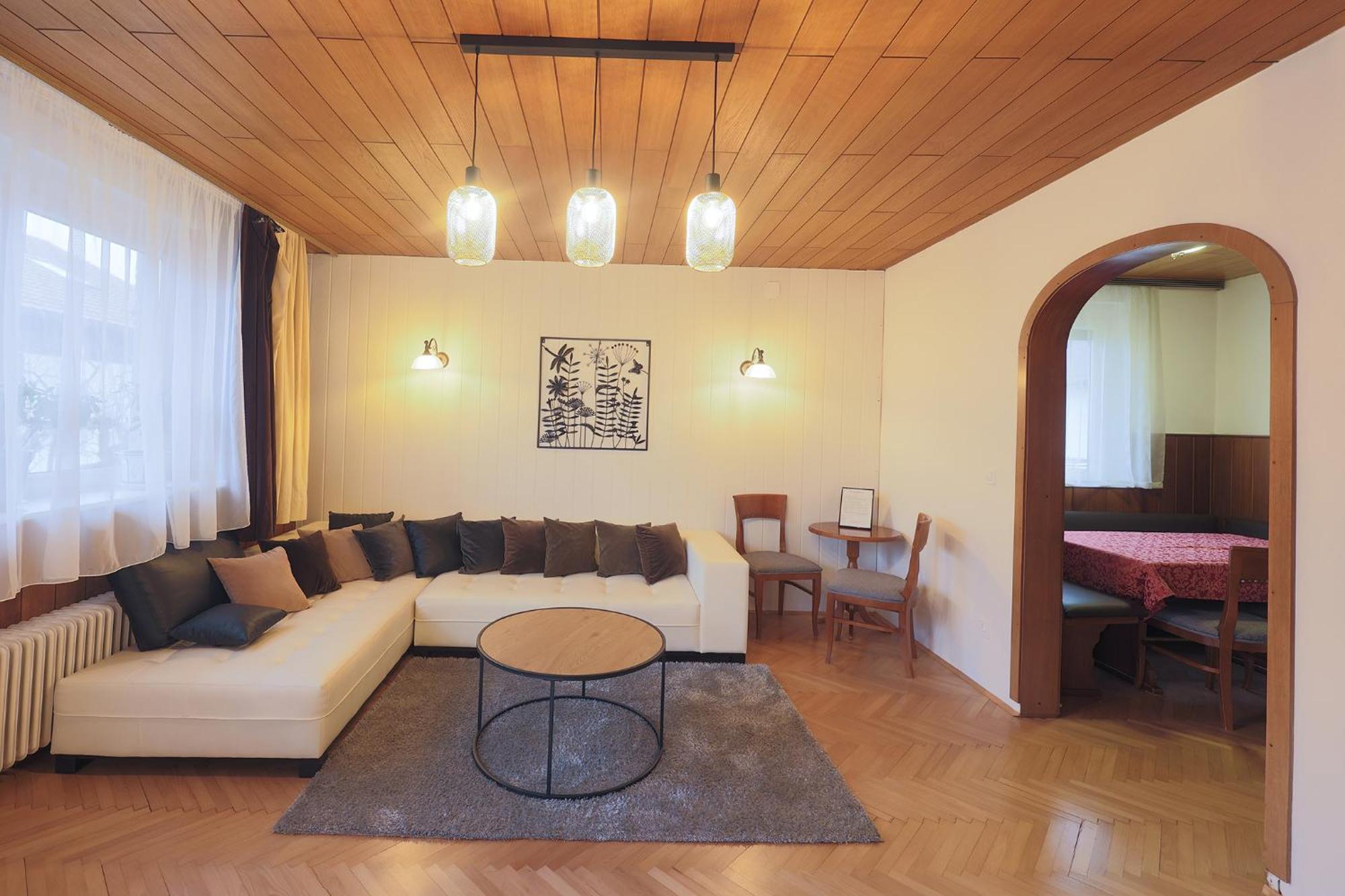 Papas Apartment Lesce  Exterior foto