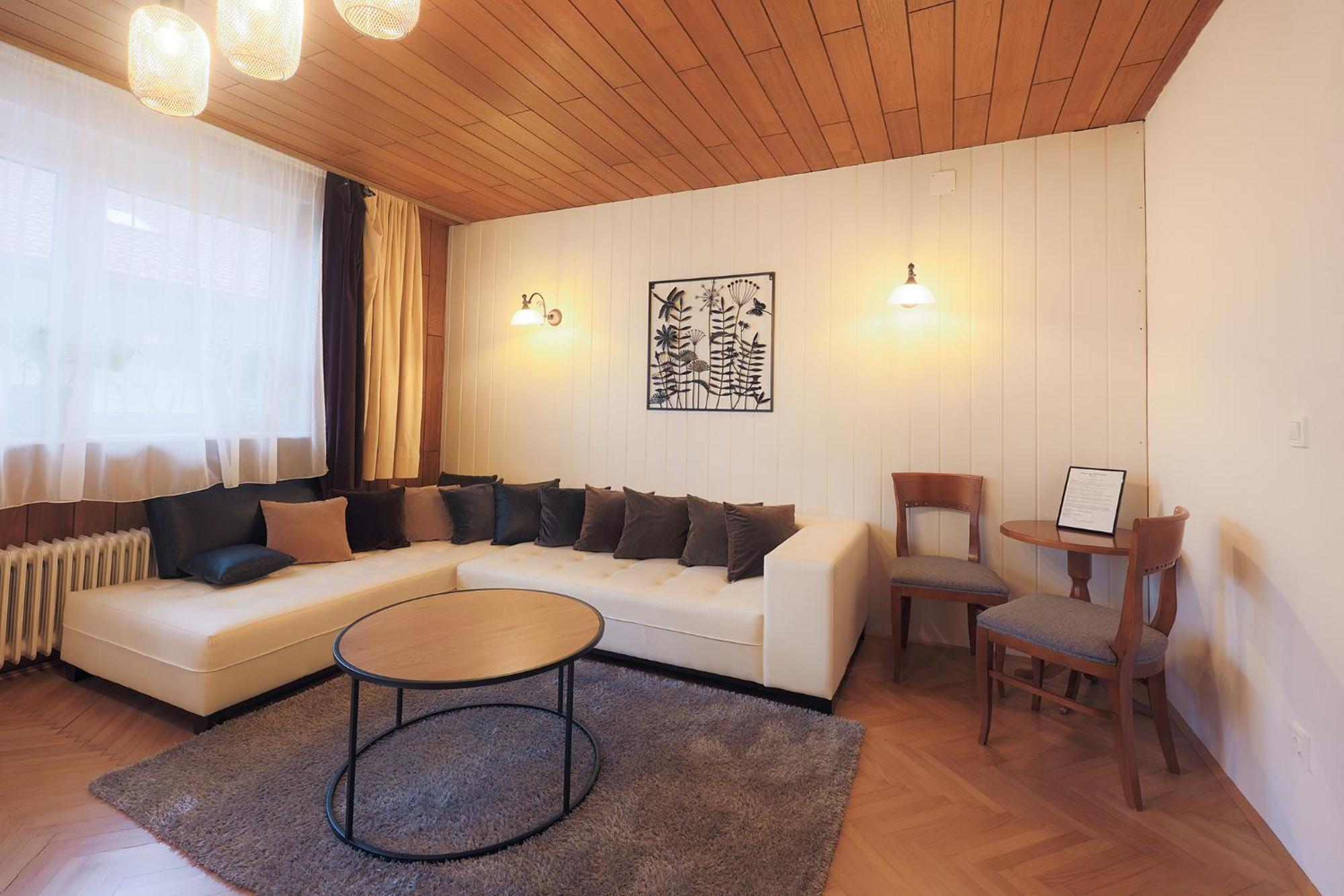 Papas Apartment Lesce  Exterior foto